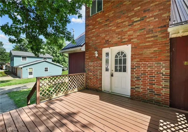 Photo 2 of Single family home for sale at 1286 Deforest Rd Se, Warren, OH 44484 | MLS# 5224095 | Listing updated on 2026-10-03