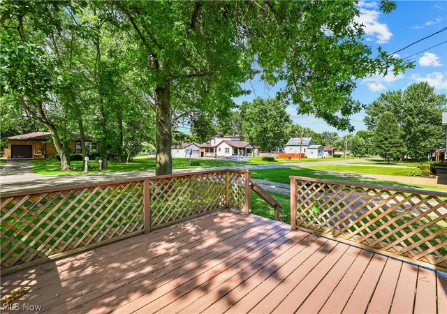 Photo 3 of Single family home for sale at 1286 Deforest Rd Se, Warren, OH 44484 | MLS# 5224095 | Listing updated on 2026-10-03