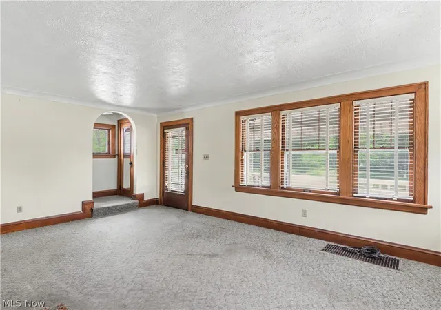 Photo 2 of Sale Pending at 1458 Breiding Rd, Akron, OH 44310 | MLS# 5224452 | Listing updated on 2026-09-07