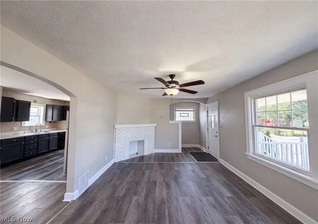 Photo 3 of Sale Pending at 4415 Oak Park Ave, Cleveland, OH 44109 | MLS# 5225126 | Listing updated on 2026-09-27