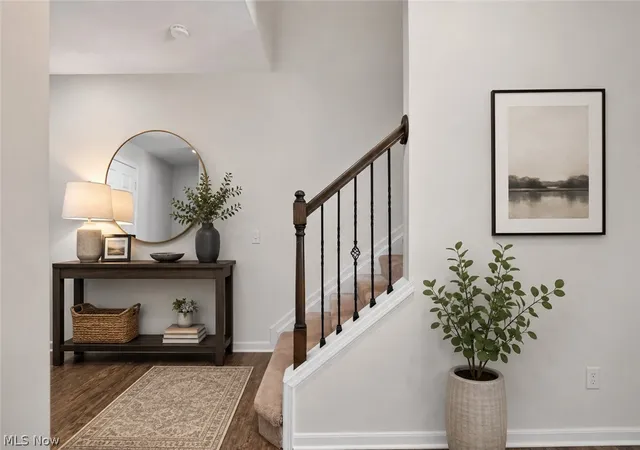 Photo 2 of Townhouse for sale at 27661 Serviceberry Ct, Westlake, OH 44145 | MLS# 5225161 | Listing updated on 2026-09-29