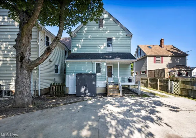 Photo 3 of Sale Pending at 1559 Hopkins Ave, Lakewood, OH 44107 | MLS# 5224574 | Listing updated on 2026-09-09