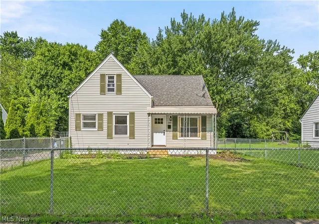 Photo 1 of Single family home for sale at 1146 Packard Dr, Akron, OH 44320 | MLS# 5199893 | Listing updated on 2026-09-12