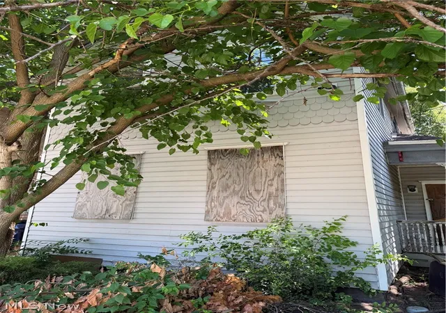 Photo 3 of Single family home for sale at 1929 W 57th Street, Cleveland, OH 44102 | MLS# 5224461 | Listing updated on 2026-09-14