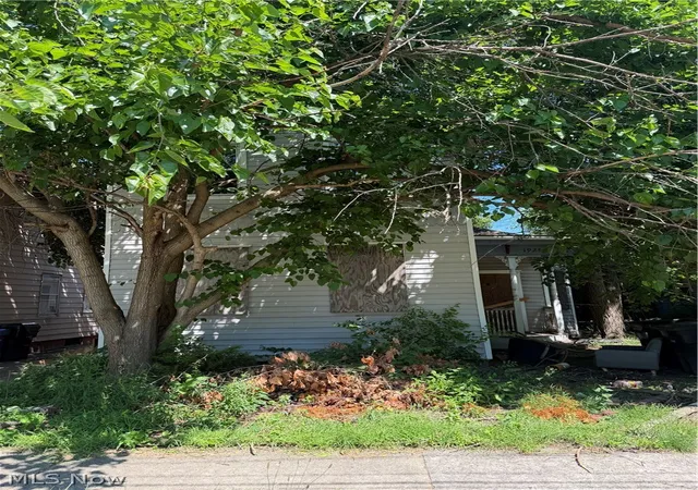Photo 3 of Single family home for sale at 1929 W 57th Street, Cleveland, OH 44102 | MLS# 5224461 | Listing updated on 2026-09-14