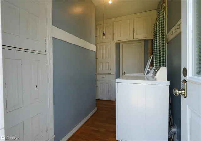 Photo 2 of Single family home for sale at 202 Medina St, Lodi, OH 44254 | MLS# 5225927 | Listing updated on 2026-09-17