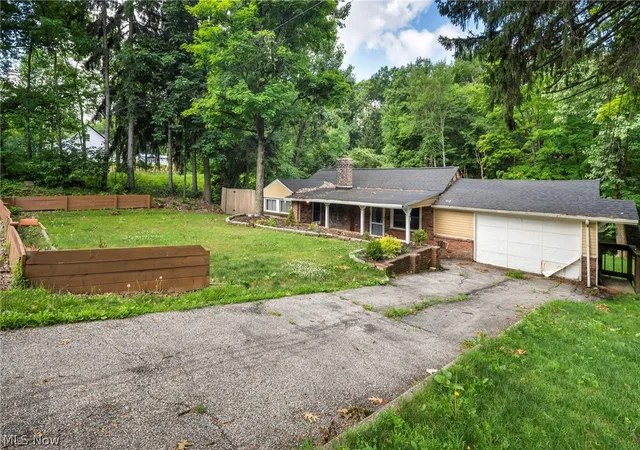 Photo 3 of Single family home for sale at 7218 Grove Ave, Bedford, OH 44146 | MLS# 5226198 | Listing updated on 2026-09-15
