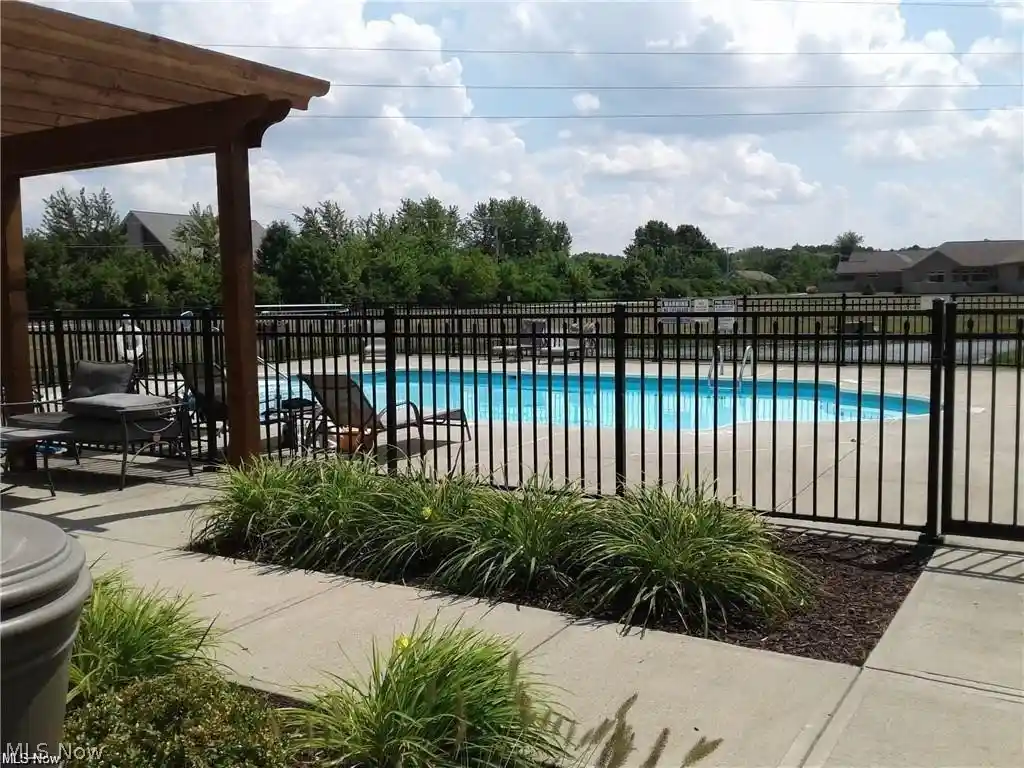 Listing Photo 25 - Condo for sale in 5005 Coventry Cir located at 5005 Coventry Cir, Huron, OH 44839 - Unit 5005 Coventry Cir