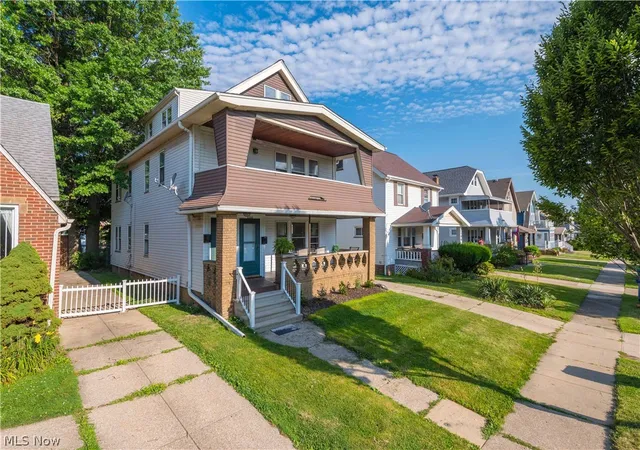 Photo 1 of Multi family home for sale at 2200 Wyandotte Ave #2202, Lakewood, OH 44107 | MLS# 5219361 | Listing updated on 2026-09-12