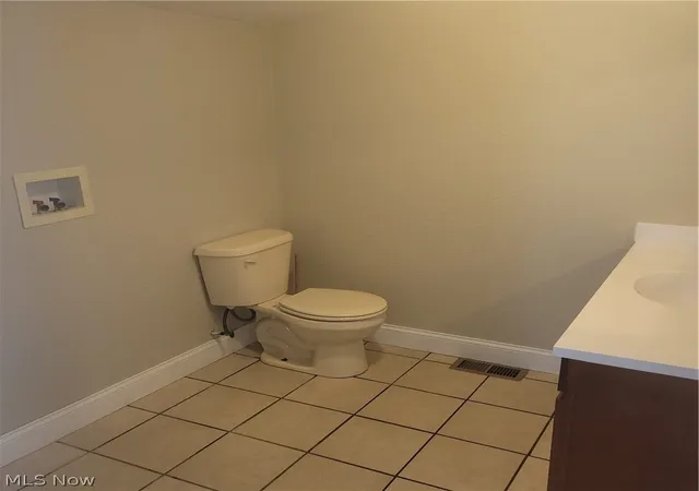 Photo 4 of Single family home for sale at 503 Seborn Ave, Zanesville, OH 43701 | MLS# 5226499 | Listing updated on 2026-09-02