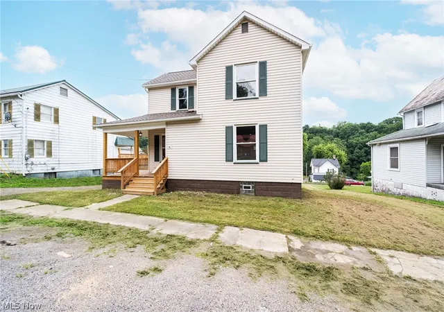 Photo 2 of Single family home for sale at 9 North St, Salineville, OH 43945 | MLS# 5225842 | Listing updated on 2026-09-05