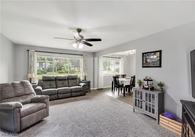 Photo 2 of Single family home for sale at 4340 Nottingham Ave, Youngstown, OH 44511 | MLS# 5226378 | Listing updated on 2026-09-26