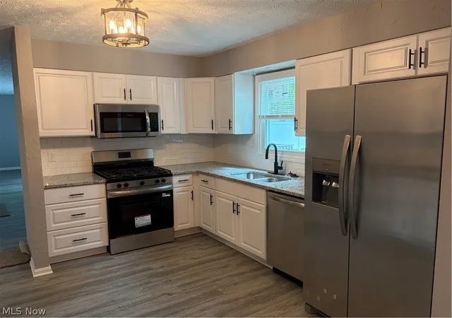 Photo 4 of Single family home for sale at 7619 Red Fox Dr, Youngstown, OH 44512 | MLS# 5226844 | Listing updated on 2026-09-25