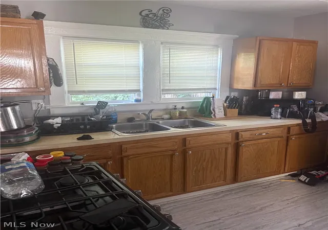 Photo 4 of Single family home for sale at 477 Bishop St, Akron, OH 44307 | MLS# 5226922 | Listing updated on 2026-09-15