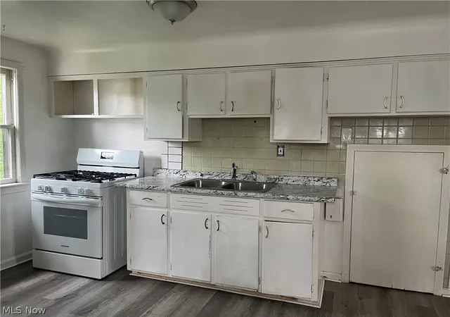 Photo 3 of House for sale at 3542 W 119th Street, Cleveland, OH 44111 | MLS# 5226009 | Listing updated on 2026-09-10