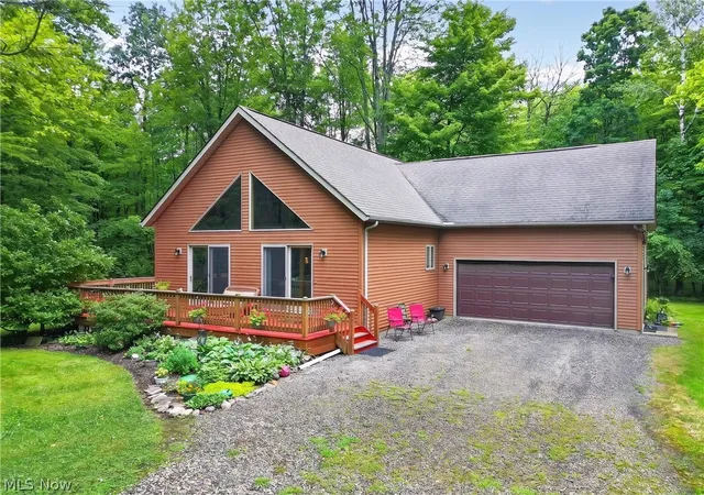 Photo 2 of Single family home for sale at 2770 Sylvia Ave, Jefferson, OH 44047 | MLS# 5226977 | Listing updated on 2026-09-08