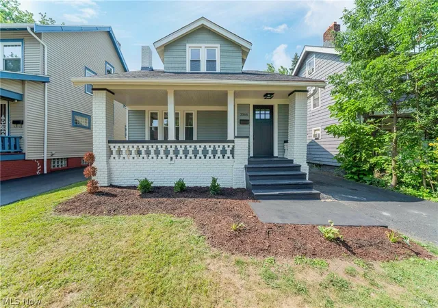 Photo 1 of Single family home for sale at 3366 Tullamore Rd, Cleveland Heights, OH 44118 | MLS# 5226666 | Listing updated on 2026-09-11