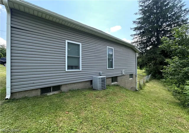 Photo 3 of Single family home for sale at 15137 Mcconnellsville Rd, Caldwell, OH 43724 | MLS# 5227383 | Listing updated on 2026-09-10