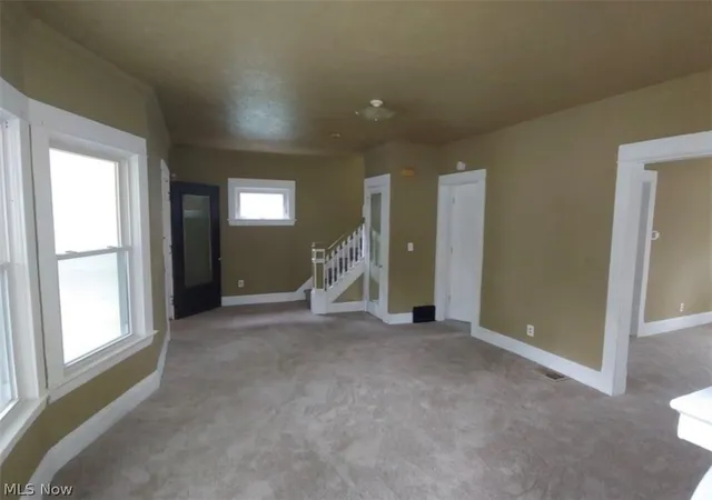 Photo 3 of Single family home for sale at 1169 Melbourne Rd, Cleveland, OH 44112 | MLS# 5227133 | Listing updated on 2026-09-13