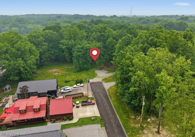 Photo 13 of Land for sale at 121 Lakeview St, Lake Milton, OH 44429 | MLS# 5227873 | Listing updated on 2026-09-07