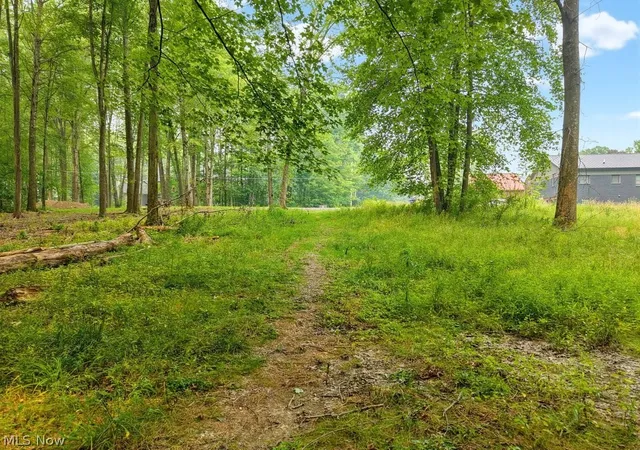Photo 1 of Land for sale at 121 Lakeview St, Lake Milton, OH 44429 | MLS# 5227873 | Listing updated on 2026-09-07