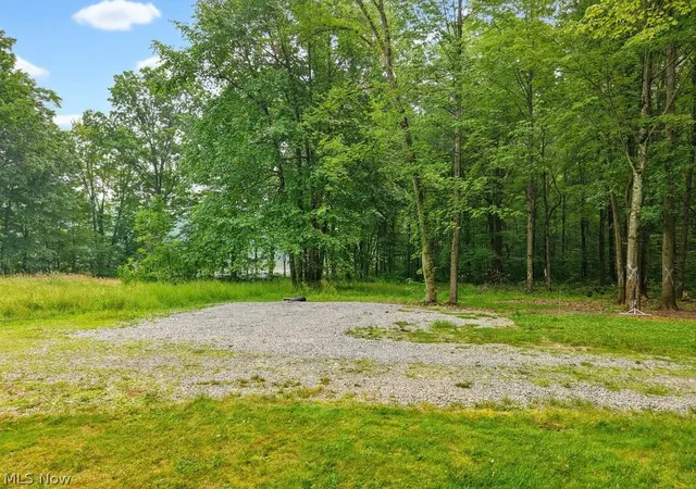 Photo 4 of Land for sale at 121 Lakeview St, Lake Milton, OH 44429 | MLS# 5227873 | Listing updated on 2026-09-07