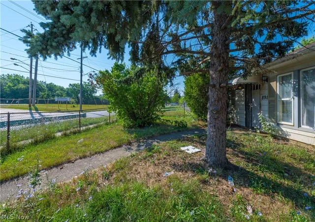 Photo 4 of Single family home for sale at 898 Wayside Rd, Cleveland, OH 44110 | MLS# 5227824 | Listing updated on 2026-09-14