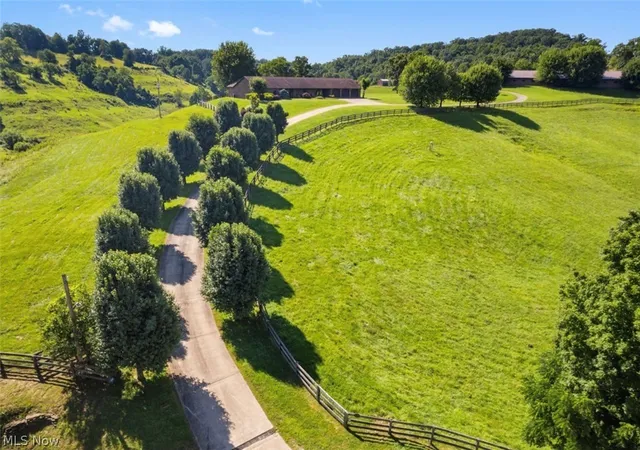 Photo 3 of Single family home for sale at 1260 Smithville Rd, Harrisville, WV 26362 | MLS# 5227969 | Listing updated on 2026-09-06