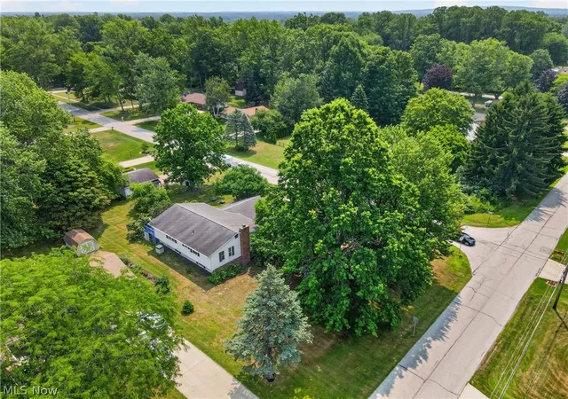 Photo 3 of Sale Pending at 5641 Meister Rd, Mentor, OH 44060 | MLS# 5228093 | Listing updated on 2026-09-23
