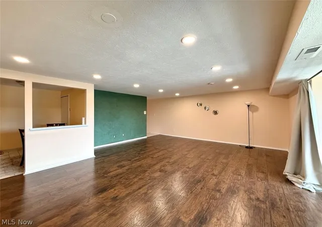 Photo 3 of Condo for sale at 9771 Sunrise Blvd #N12, North Royalton, OH 44133 | MLS# 5228128 | Listing updated on 2026-09-10