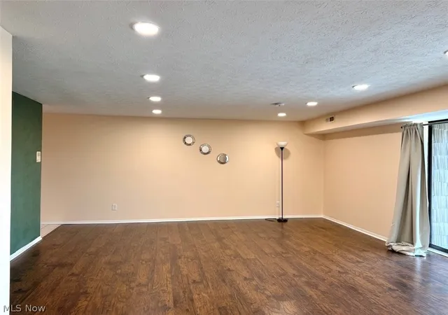 Photo 4 of Condo for sale at 9771 Sunrise Blvd #N12, North Royalton, OH 44133 | MLS# 5228128 | Listing updated on 2026-09-10