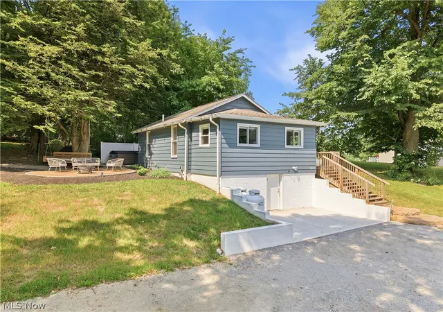 Photo 1 of Single family home for sale at 32880 Camp Dr, Hanoverton, OH 44423 | MLS# 5228110 | Listing updated on 2026-09-04
