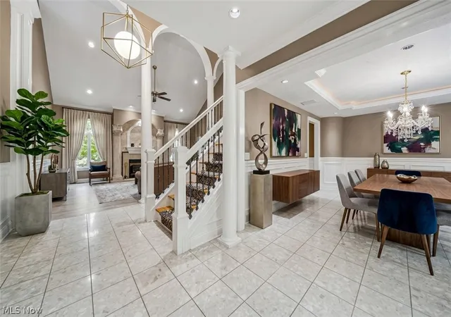 Photo 2 of Single family home for sale at 10600 Locust Grv Dr, Chardon, OH 44024 | MLS# 5228101 | Listing updated on 2026-09-09