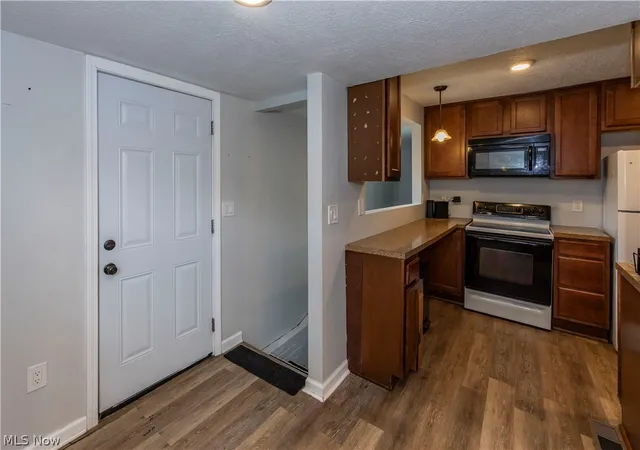 Photo 3 of Single family home for sale at 2284 Markey St, Coventry Township, OH 44319 | MLS# 5228102 | Listing updated on 2026-09-03