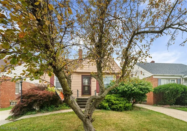 Photo 3 of Sale Pending at 9405 Ansonia Ave, Cleveland, OH 44144 | MLS# 5228505 | Listing updated on 2026-09-05