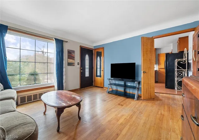 Photo 4 of Sale Pending at 9405 Ansonia Ave, Cleveland, OH 44144 | MLS# 5228505 | Listing updated on 2026-09-05