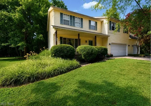 Photo 3 of Single family home for sale at 8252 Plains Rd, Mentor, OH 44060 | MLS# 5223932 | Listing updated on 2026-10-06