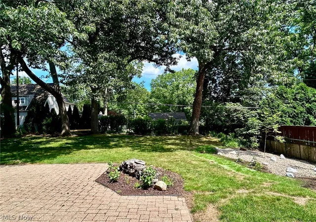 Photo 3 of Single family home for sale at 3083 Orchard Rd, Silver Lake, OH 44224 | MLS# 5227947 | Listing updated on 2026-09-11