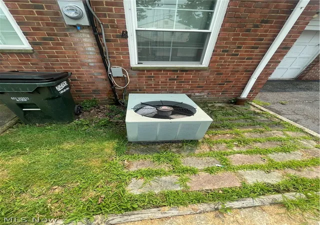Photo 3 of Condo for sale at 280 Buckner Dr, Euclid, OH 44123 | MLS# 5228702 | Listing updated on 2026-09-14