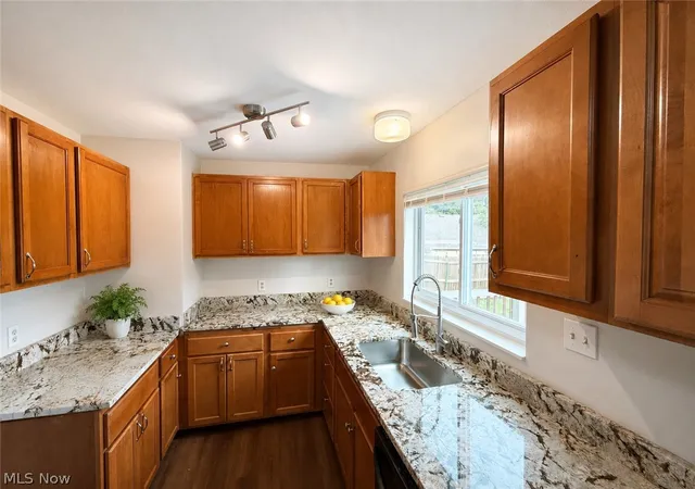 Photo 3 of Single family home for sale at 1106 Reed Ave, Akron, OH 44306 | MLS# 5228506 | Listing updated on 2026-09-11