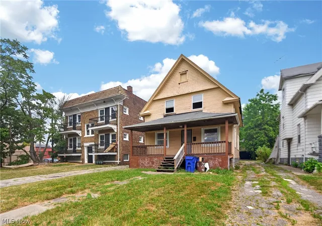 Photo 2 of Single family home for sale at 3527 E 140th Street, Cleveland, OH 44120 | MLS# 5228742 | Listing updated on 2026-09-04