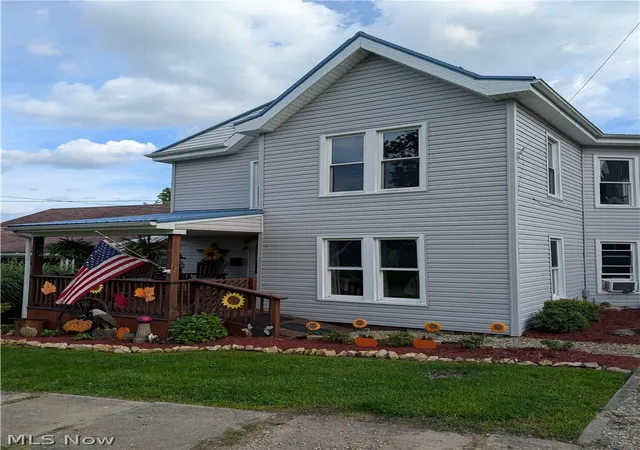 Photo 2 of Single family home for sale at 214 Charleston St, Cadiz, OH 43907 | MLS# 5227737 | Listing updated on 2026-09-02