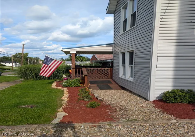 Photo 3 of Single family home for sale at 214 Charleston St, Cadiz, OH 43907 | MLS# 5227737 | Listing updated on 2026-09-02