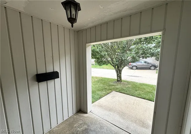 Photo 3 of Condo for sale at 101 Brambly Hedge Dr, Millersburg, OH 44654 | MLS# 5227901 | Listing updated on 2026-09-11