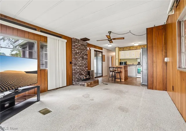 Photo 3 of Single family home for sale at 18592 Edwards Rd #220, Doylestown, OH 44230 | MLS# 5223693 | Listing updated on 2026-09-11