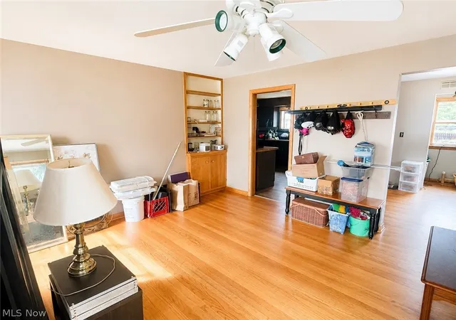 Photo 4 of Sale Pending at 1216 Patchen Ave SE, Warren, OH 44484 | MLS# 5228844 | Listing updated on 2026-09-24