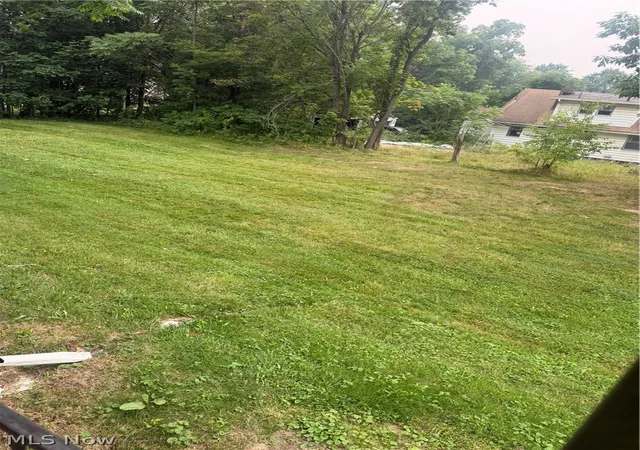 Photo 3 of Single family home for sale at 243 Marmion Ave, Youngstown, OH 44507 | MLS# 5228437 | Listing updated on 2026-09-04