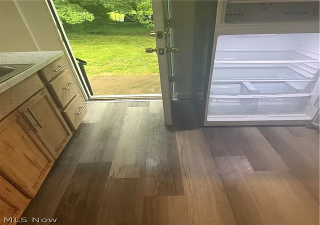 Photo 4 of Single family home for sale at 243 Marmion Ave, Youngstown, OH 44507 | MLS# 5228437 | Listing updated on 2026-09-04