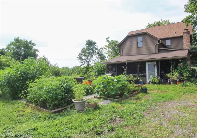 Photo 2 of Sale Pending at 3363 Greensburg Rd, Green, OH 44720 | MLS# 5228968 | Listing updated on 2026-09-11