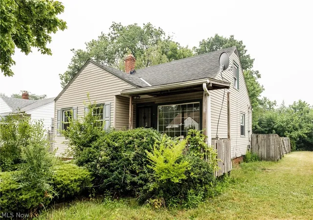 Photo 2 of Single family home for sale at 16906 Holly Hl Dr, Cleveland, OH 44128 | MLS# 5228516 | Listing updated on 2026-09-04